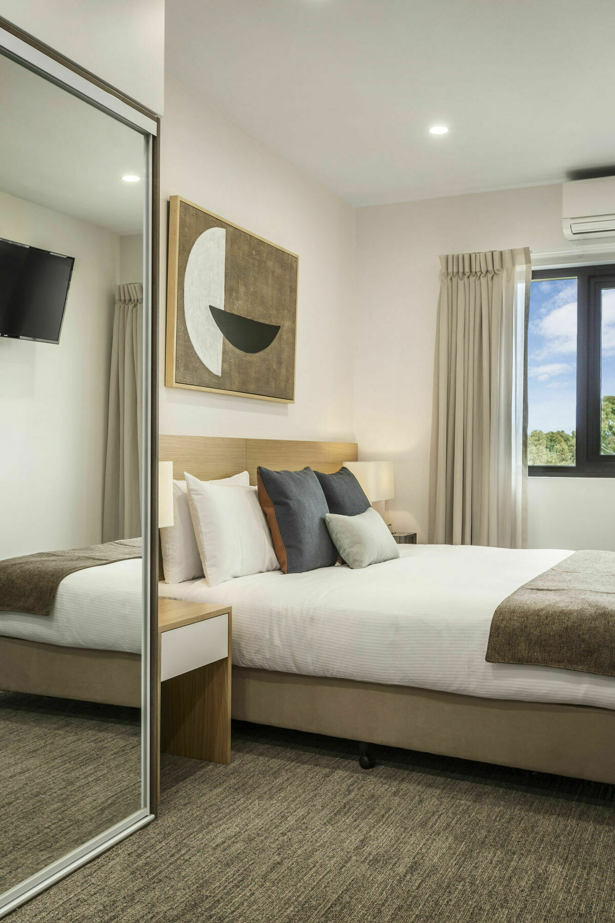 เควสต์ โนว์รา Aparthotel นาวรา ภายนอก รูปภาพ